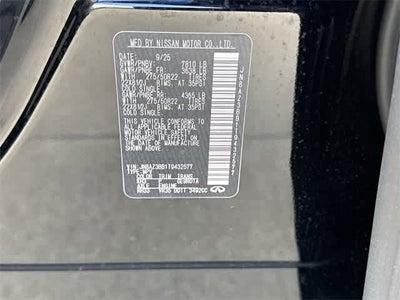 2026 INFINITI QX80 LUXE