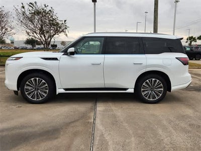 2026 INFINITI QX80 LUXE