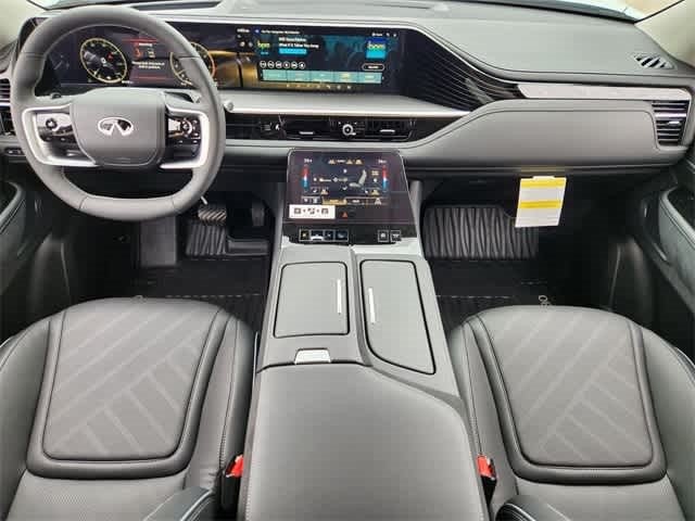 2026 INFINITI QX80 LUXE