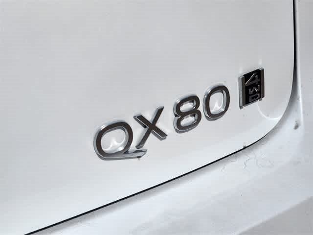 2026 INFINITI QX80 LUXE