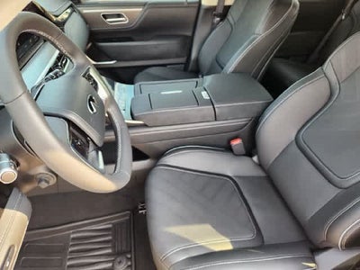 2027 INFINITI QX80 LUXE