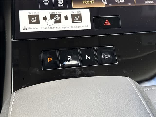 2026 INFINITI QX80 LUXE