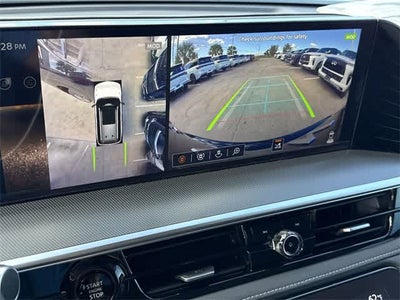 2026 INFINITI QX80 LUXE