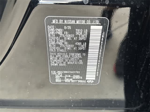 2026 INFINITI QX80 LUXE