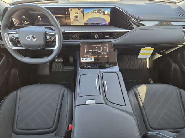 2027 INFINITI QX80 LUXE