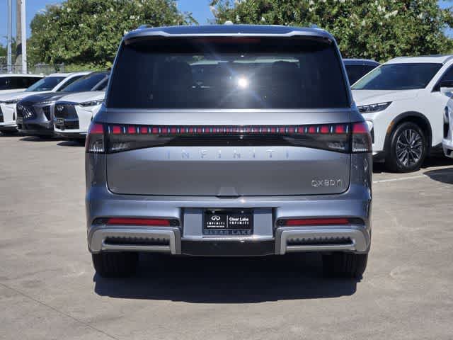 2027 INFINITI QX80 LUXE