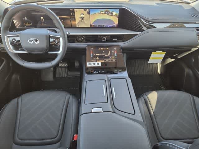 2027 INFINITI QX80 LUXE