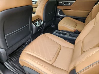 2027 INFINITI QX80 LUXE