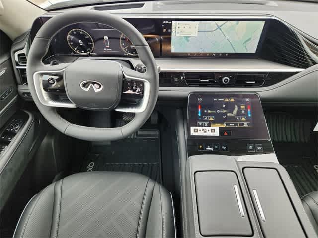 2026 INFINITI QX80 LUXE