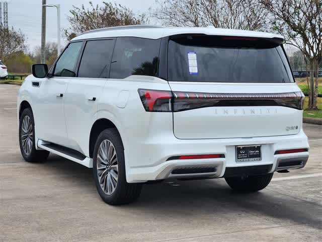 2026 INFINITI QX80 LUXE