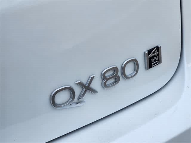 2026 INFINITI QX80 LUXE