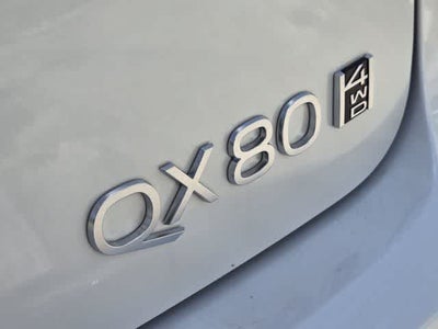 2027 INFINITI QX80 LUXE