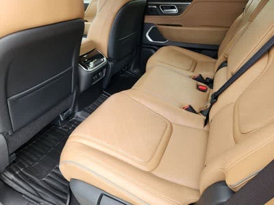 2027 INFINITI QX80 LUXE