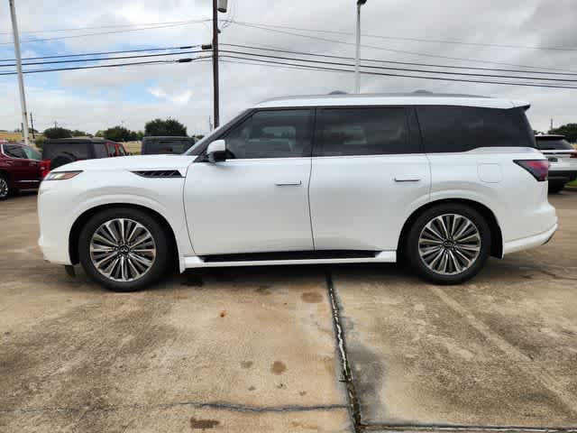 2027 INFINITI QX80 LUXE