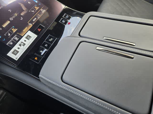 2027 INFINITI QX80 AUTOGRAPH