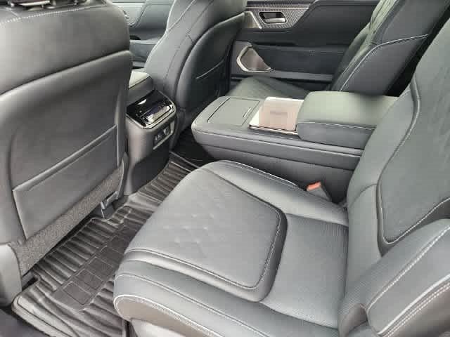 2027 INFINITI QX80 AUTOGRAPH