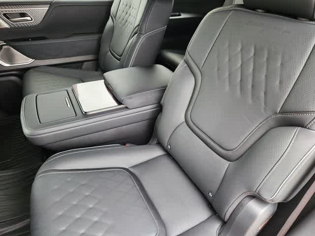 2027 INFINITI QX80 AUTOGRAPH