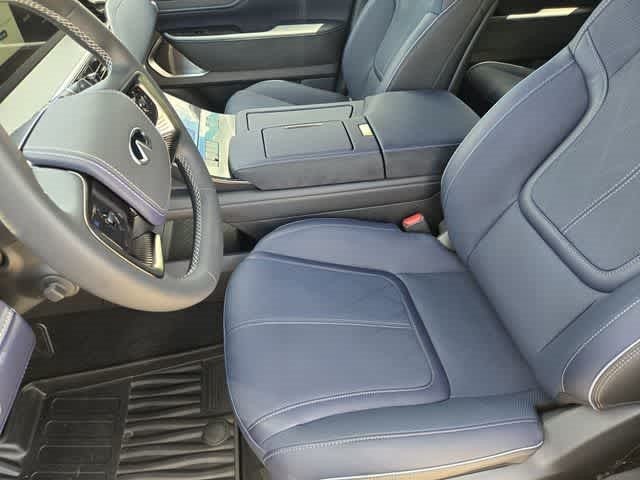 2027 INFINITI QX80 SPORT