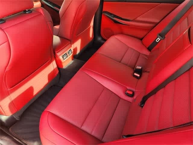 2023 Lexus IS F SPORT