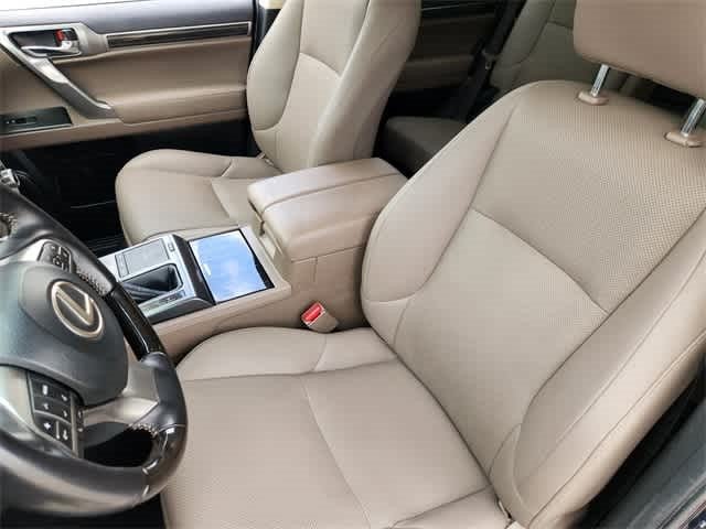 2023 Lexus GX Premium