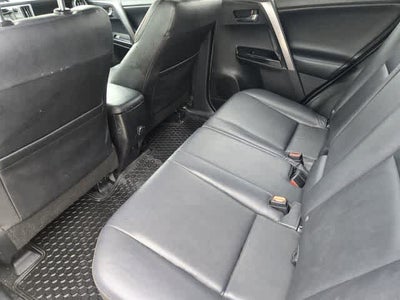 2018 Toyota RAV4 SE