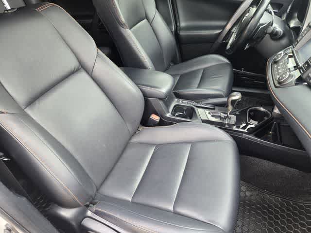 2018 Toyota RAV4 SE