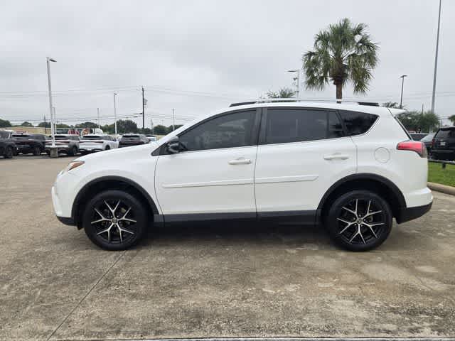 2018 Toyota RAV4 SE