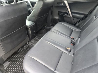 2018 Toyota RAV4 SE