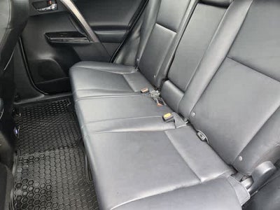 2018 Toyota RAV4 SE
