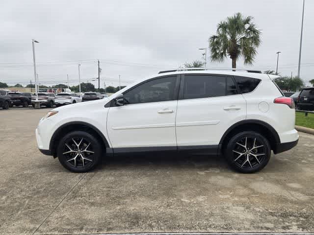 2018 Toyota RAV4 SE