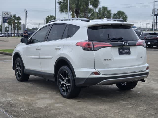 2018 Toyota RAV4 SE