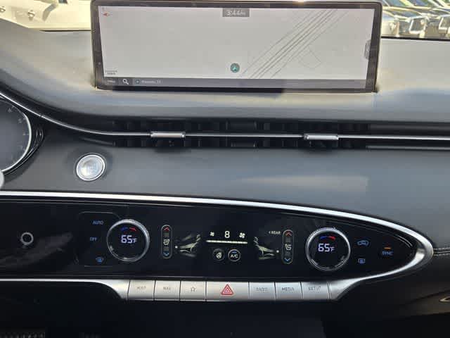 2023 Genesis GV70 2.5T