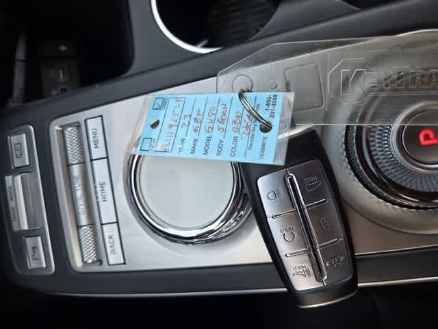 2023 Genesis GV70 2.5T