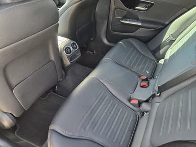 2022 Mercedes-Benz C 300 C 300
