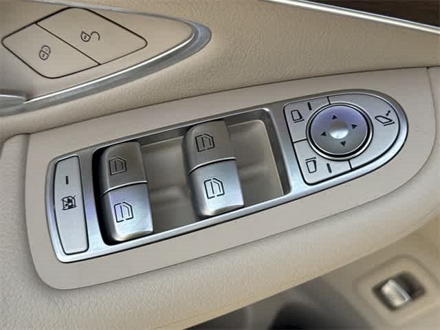 2021 Mercedes-Benz GLC GLC 300