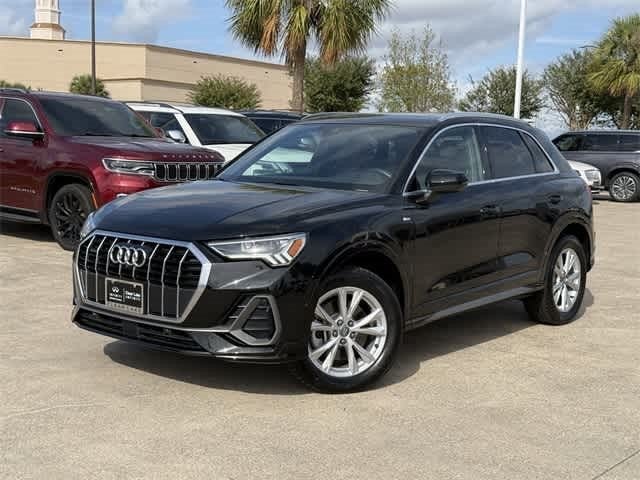 2021 Audi Q3 S line Premium Plus