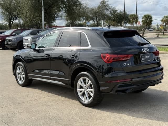 2021 Audi Q3 S line Premium Plus