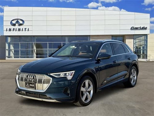 2019 Audi e-tron Premium Plus