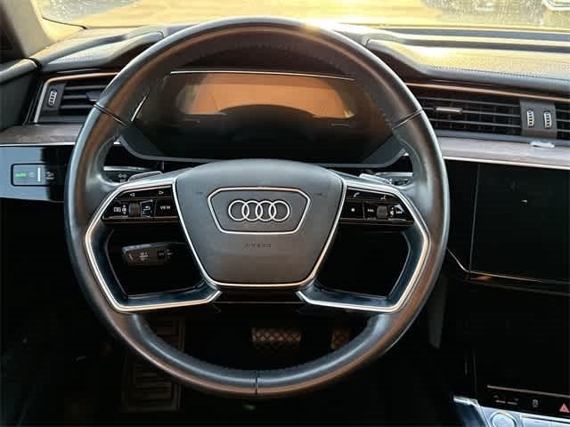 2019 Audi e-tron Premium Plus