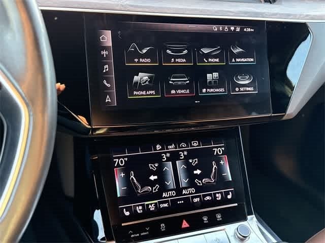 2019 Audi e-tron Premium Plus