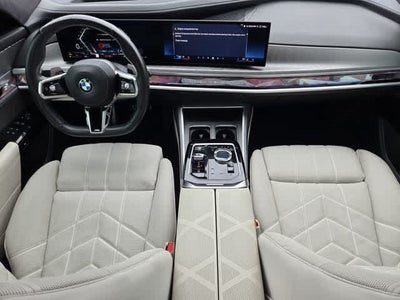 2023 BMW 740i 740i