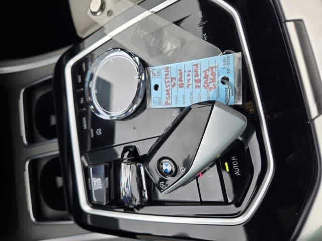 2023 BMW 740i 740i