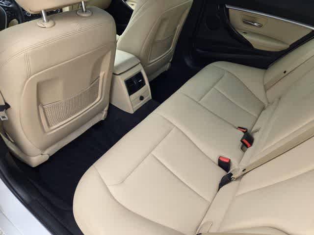 2018 BMW 330i 330i