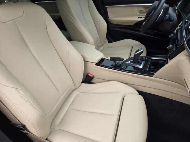 2018 BMW 330i 330i