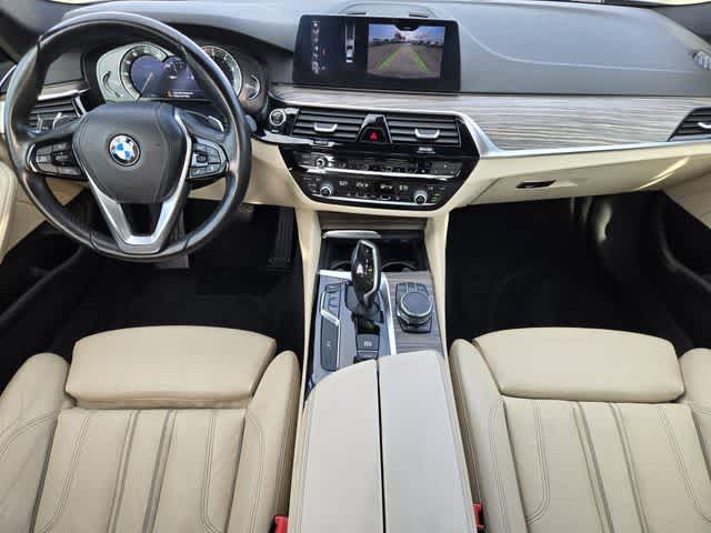 2018 BMW 5 Series 530i