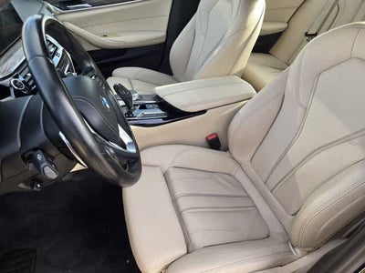 2018 BMW 5 Series 530i