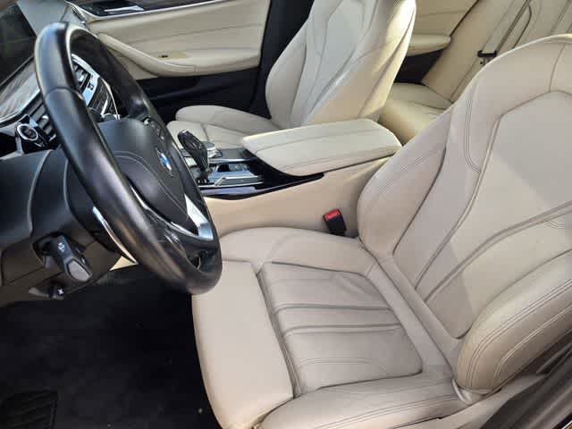 2018 BMW 5 Series 530i