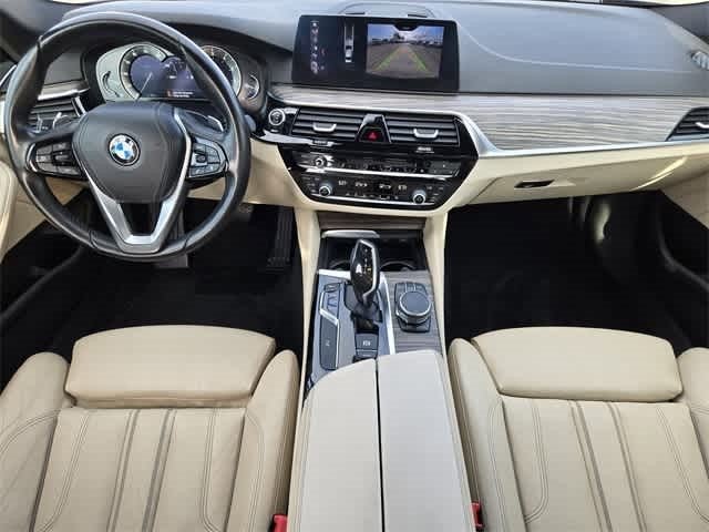 2018 BMW 5 Series 530i