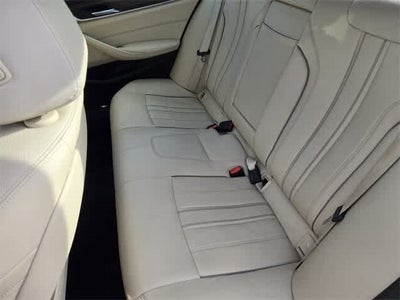 2018 BMW 5 Series 530i