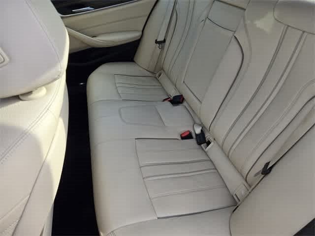 2018 BMW 5 Series 530i